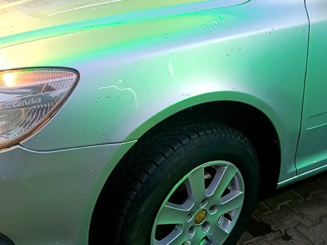 Серый Шкода Октавия, объемом двигателя 1.6 л и пробегом 266 тыс. км за 7500 $, фото 10 на Automoto.ua