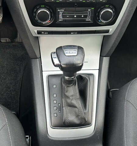 Серый Шкода Октавия, объемом двигателя 1.2 л и пробегом 209 тыс. км за 6200 $, фото 23 на Automoto.ua