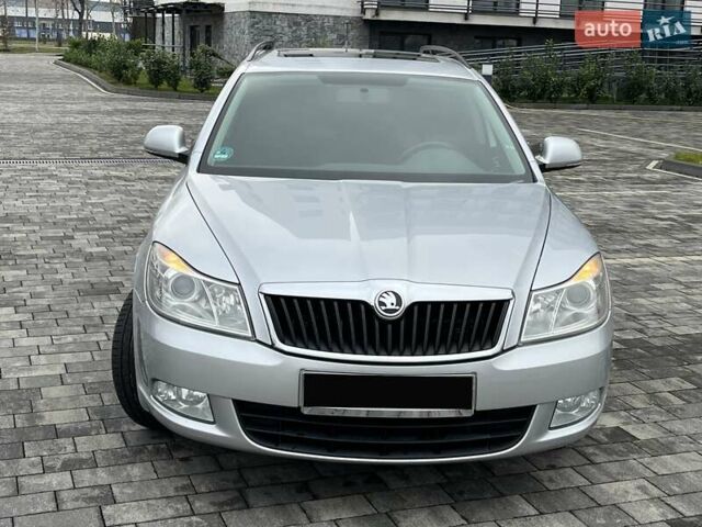 Серый Шкода Октавия, объемом двигателя 1.99 л и пробегом 234 тыс. км за 9800 $, фото 3 на Automoto.ua