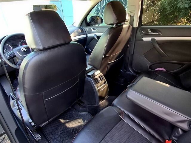 Сірий Шкода Октавія, об'ємом двигуна 1.8 л та пробігом 221 тис. км за 7600 $, фото 6 на Automoto.ua