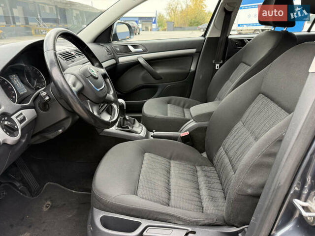 Серый Шкода Октавия, объемом двигателя 1.6 л и пробегом 221 тыс. км за 7650 $, фото 17 на Automoto.ua