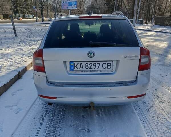 Серый Шкода Октавия, объемом двигателя 1.6 л и пробегом 305 тыс. км за 7199 $, фото 7 на Automoto.ua