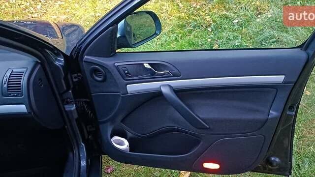 Сірий Шкода Октавія, об'ємом двигуна 1.4 л та пробігом 227 тис. км за 7800 $, фото 11 на Automoto.ua