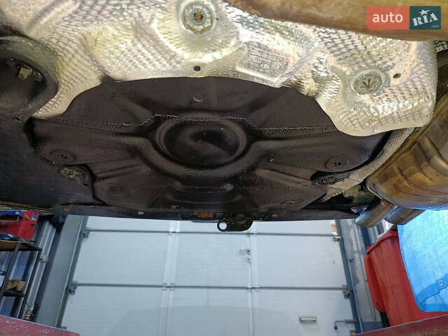 Серый Шкода Октавия, объемом двигателя 1.8 л и пробегом 175 тыс. км за 8700 $, фото 74 на Automoto.ua