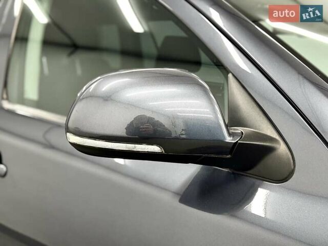 Серый Шкода Октавия, объемом двигателя 2 л и пробегом 217 тыс. км за 10750 $, фото 9 на Automoto.ua