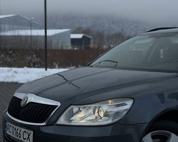 Сірий Шкода Октавія, об'ємом двигуна 1.6 л та пробігом 267 тис. км за 6700 $, фото 4 на Automoto.ua