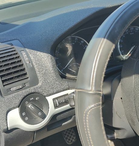 Сірий Шкода Октавія, об'ємом двигуна 1.6 л та пробігом 315 тис. км за 6800 $, фото 13 на Automoto.ua