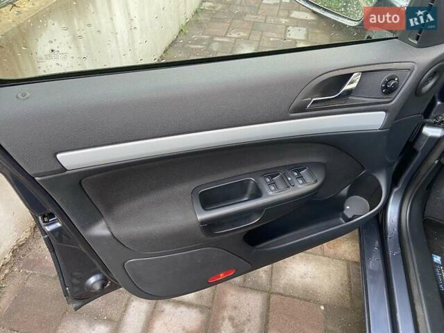 Сірий Шкода Октавія, об'ємом двигуна 1.6 л та пробігом 211 тис. км за 8200 $, фото 20 на Automoto.ua