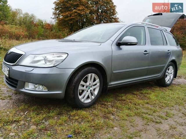 Серый Шкода Октавия, объемом двигателя 1.2 л и пробегом 197 тыс. км за 6900 $, фото 1 на Automoto.ua