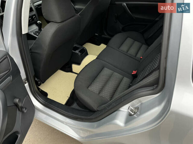 Серый Шкода Октавия, объемом двигателя 1.6 л и пробегом 331 тыс. км за 6650 $, фото 20 на Automoto.ua