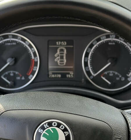 Сірий Шкода Октавія, об'ємом двигуна 1.97 л та пробігом 236 тис. км за 9700 $, фото 29 на Automoto.ua