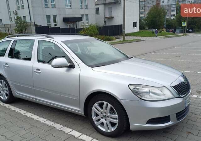 Сірий Шкода Октавія, об'ємом двигуна 1.6 л та пробігом 280 тис. км за 6950 $, фото 1 на Automoto.ua
