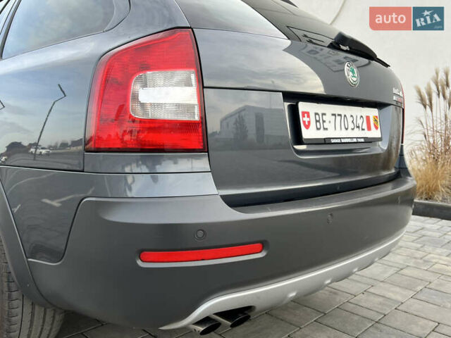 Серый Шкода Октавия, объемом двигателя 2 л и пробегом 211 тыс. км за 13200 $, фото 56 на Automoto.ua