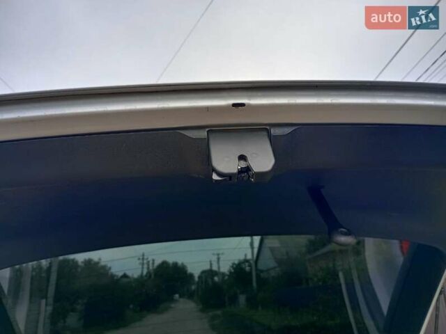 Серый Шкода Октавия, объемом двигателя 1.6 л и пробегом 269 тыс. км за 8600 $, фото 25 на Automoto.ua