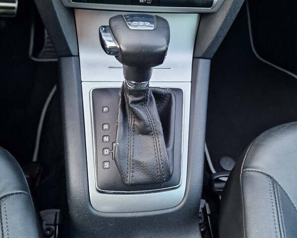 Серый Шкода Октавия, объемом двигателя 2 л и пробегом 217 тыс. км за 9500 $, фото 18 на Automoto.ua