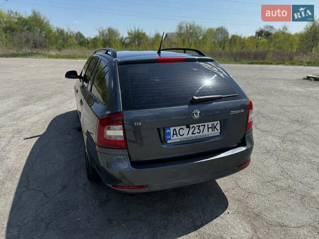 Серый Шкода Октавия, объемом двигателя 1.6 л и пробегом 253 тыс. км за 8850 $, фото 5 на Automoto.ua