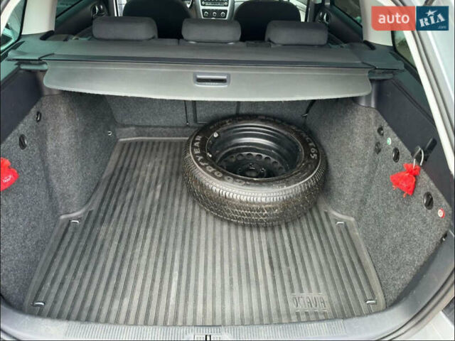 Серый Шкода Октавия, объемом двигателя 1.6 л и пробегом 204 тыс. км за 8200 $, фото 11 на Automoto.ua