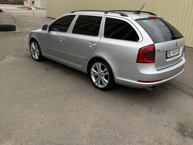 Сірий Шкода Октавія, об'ємом двигуна 2 л та пробігом 209 тис. км за 11000 $, фото 1 на Automoto.ua