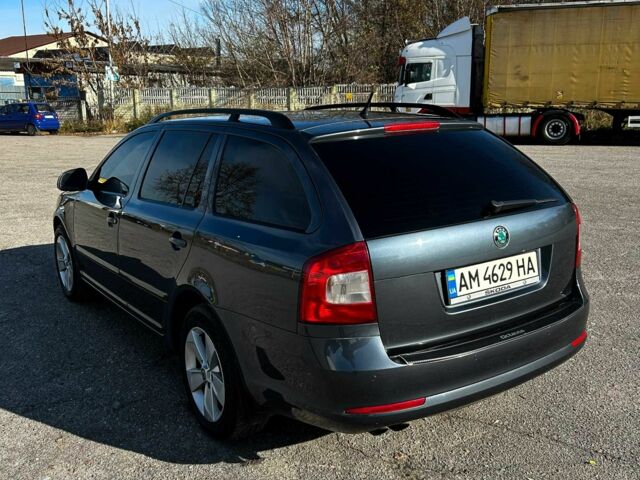 Шкода Октавія 2011 у Житомирі на Automoto.ua Сірий Шкода Октавія, об'ємом двигуна 1.8 л та пробігом 167 тис. км за 7800 $, фото 2 на Automoto.ua