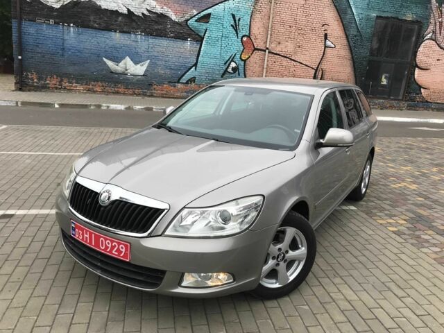 Серый Шкода Октавия, объемом двигателя 0 л и пробегом 187 тыс. км за 7850 $, фото 7 на Automoto.ua