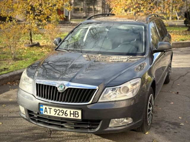 Сірий Шкода Октавія, об'ємом двигуна 1.6 л та пробігом 228 тис. км за 7900 $, фото 13 на Automoto.ua