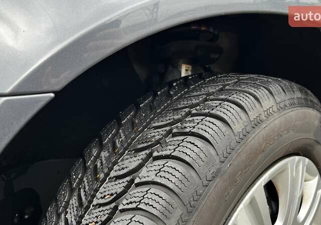 Сірий Шкода Октавія, об'ємом двигуна 1.8 л та пробігом 227 тис. км за 7800 $, фото 9 на Automoto.ua