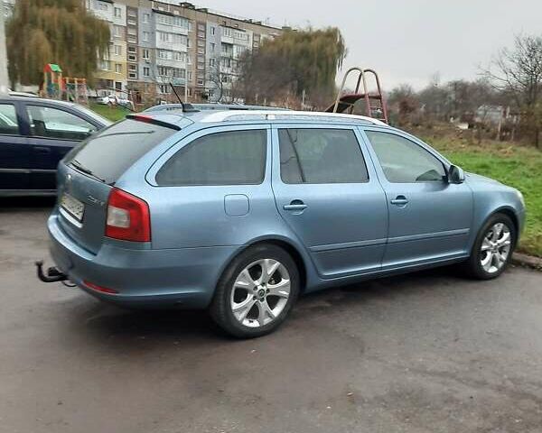 Серый Шкода Октавия, объемом двигателя 1.2 л и пробегом 209 тыс. км за 6800 $, фото 2 на Automoto.ua