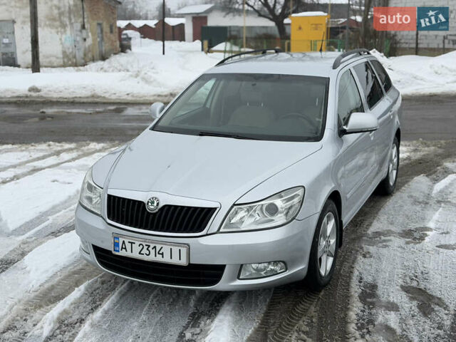Сірий Шкода Октавія, об'ємом двигуна 1.6 л та пробігом 387 тис. км за 6999 $, фото 1 на Automoto.ua