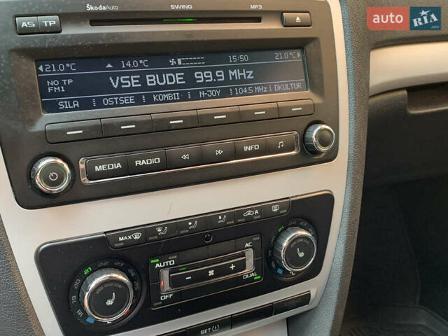 Сірий Шкода Октавія, об'ємом двигуна 1.39 л та пробігом 159 тис. км за 7999 $, фото 19 на Automoto.ua