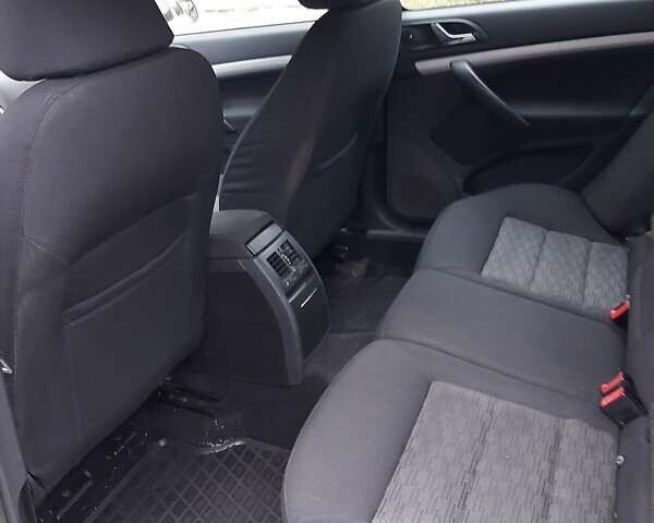 Сірий Шкода Октавія, об'ємом двигуна 1.6 л та пробігом 256 тис. км за 7500 $, фото 7 на Automoto.ua