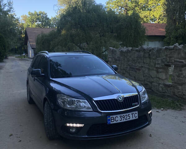 Серый Шкода Октавия, объемом двигателя 1.98 л и пробегом 190 тыс. км за 10500 $, фото 2 на Automoto.ua