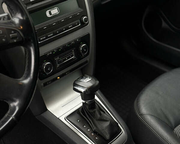 Сірий Шкода Октавія, об'ємом двигуна 1.4 л та пробігом 180 тис. км за 7199 $, фото 11 на Automoto.ua