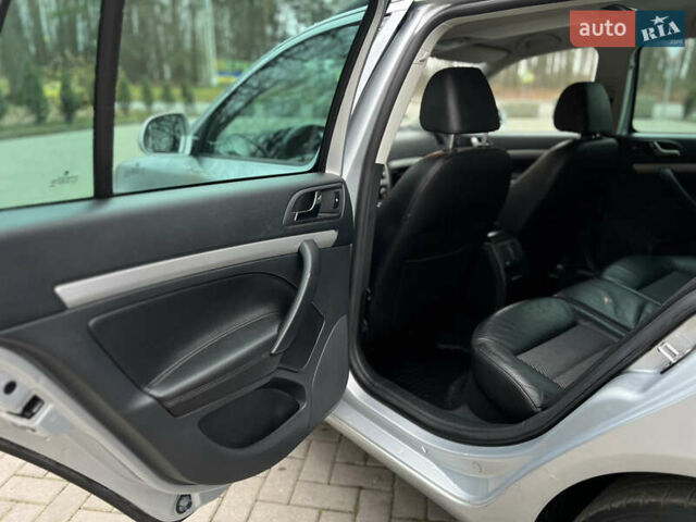 Сірий Шкода Октавія, об'ємом двигуна 1.4 л та пробігом 180 тис. км за 7299 $, фото 6 на Automoto.ua
