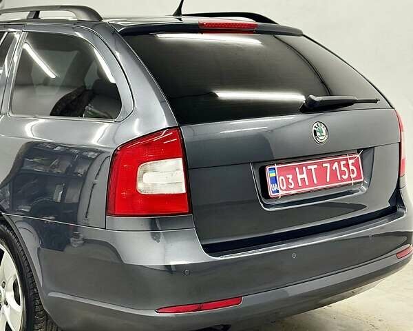 Серый Шкода Октавия, объемом двигателя 2 л и пробегом 217 тыс. км за 10750 $, фото 20 на Automoto.ua