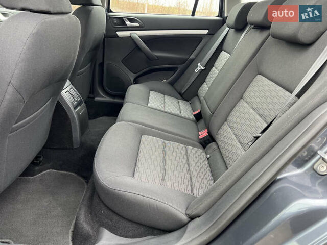 Сірий Шкода Октавія, об'ємом двигуна 1.4 л та пробігом 154 тис. км за 7600 $, фото 16 на Automoto.ua