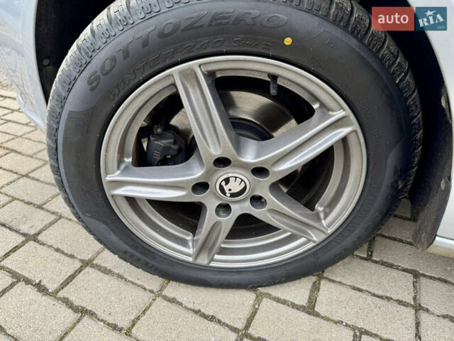 Сірий Шкода Октавія, об'ємом двигуна 1.6 л та пробігом 181 тис. км за 8799 $, фото 27 на Automoto.ua