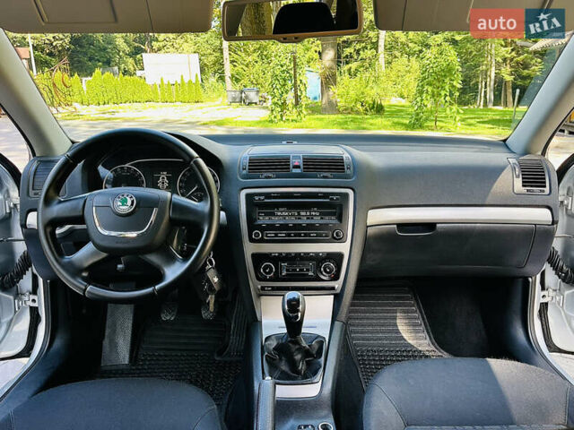Сірий Шкода Октавія, об'ємом двигуна 1.6 л та пробігом 234 тис. км за 8199 $, фото 29 на Automoto.ua