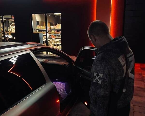 Серый Шкода Октавия, объемом двигателя 1.6 л и пробегом 221 тыс. км за 7300 $, фото 2 на Automoto.ua