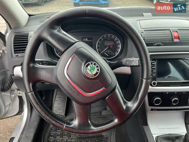 Сірий Шкода Октавія, об'ємом двигуна 1.8 л та пробігом 282 тис. км за 6900 $, фото 8 на Automoto.ua