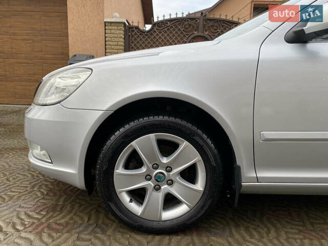 Сірий Шкода Октавія, об'ємом двигуна 1.97 л та пробігом 245 тис. км за 8999 $, фото 11 на Automoto.ua