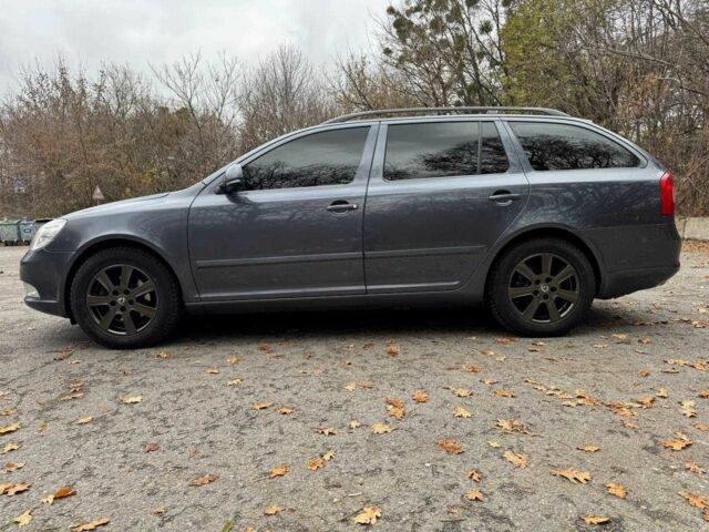 Сірий Шкода Октавія, об'ємом двигуна 1.8 л та пробігом 276 тис. км за 7950 $, фото 9 на Automoto.ua