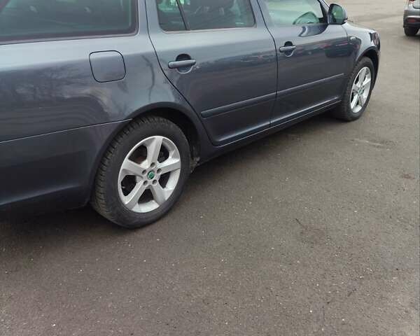 Сірий Шкода Октавія, об'ємом двигуна 1.4 л та пробігом 182 тис. км за 7600 $, фото 4 на Automoto.ua