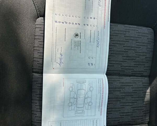 Серый Шкода Октавия, объемом двигателя 1.2 л и пробегом 208 тыс. км за 6200 $, фото 33 на Automoto.ua