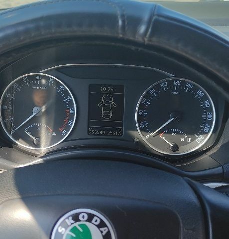 Сірий Шкода Октавія, об'ємом двигуна 1.6 л та пробігом 315 тис. км за 6800 $, фото 12 на Automoto.ua