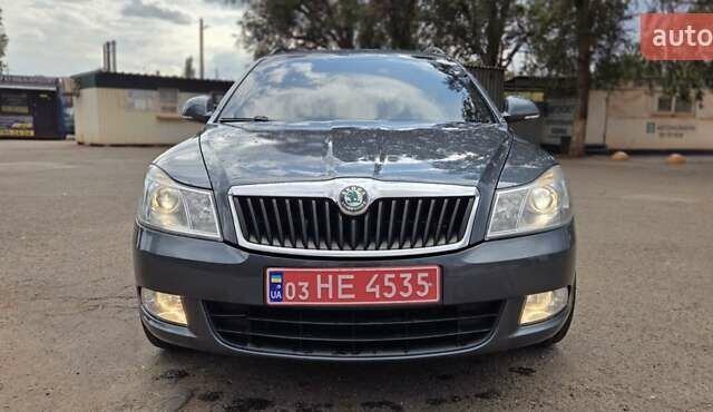 Серый Шкода Октавия, объемом двигателя 1.6 л и пробегом 194 тыс. км за 10500 $, фото 13 на Automoto.ua