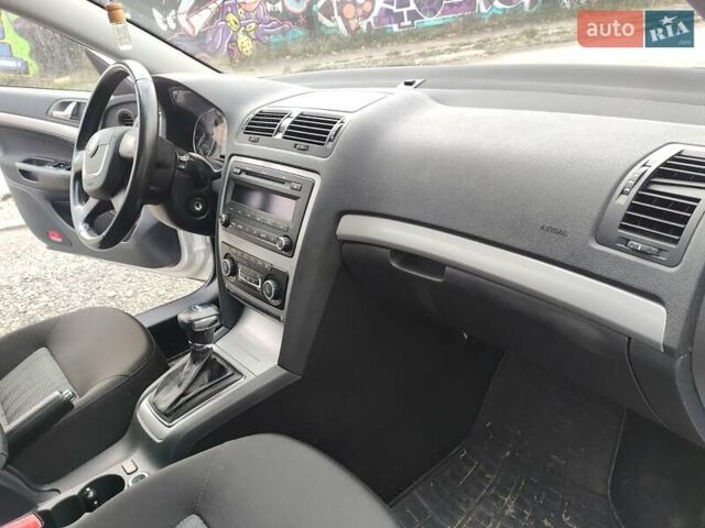 Шкода Октавия 2011 в Ковель на Automoto.ua Серый Шкода Октавия, объемом двигателя 1.4 л и пробегом 196 тыс. км за 7800 $, фото 20 на Automoto.ua