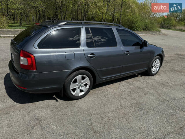 Серый Шкода Октавия, объемом двигателя 1.6 л и пробегом 253 тыс. км за 8850 $, фото 3 на Automoto.ua