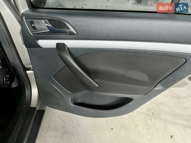 Сірий Шкода Октавія, об'ємом двигуна 1.6 л та пробігом 208 тис. км за 9150 $, фото 56 на Automoto.ua