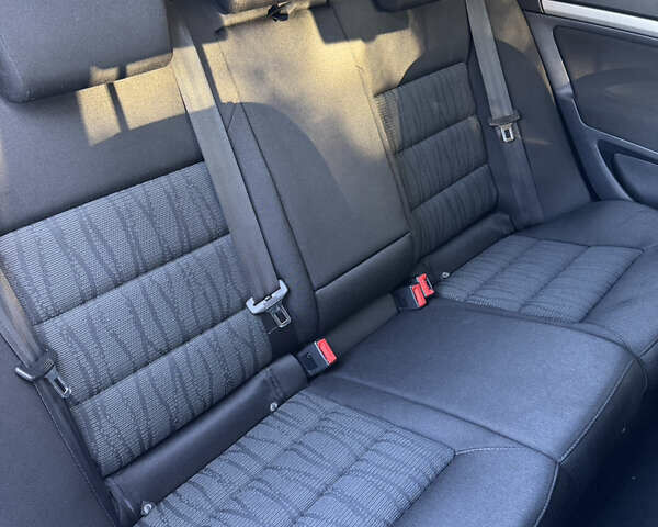 Серый Шкода Октавия, объемом двигателя 2 л и пробегом 277 тыс. км за 8999 $, фото 54 на Automoto.ua