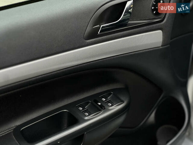 Сірий Шкода Октавія, об'ємом двигуна 1.4 л та пробігом 180 тис. км за 7299 $, фото 11 на Automoto.ua